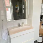 Apartamento Sentrumsnaer Til Utleie Under Ons