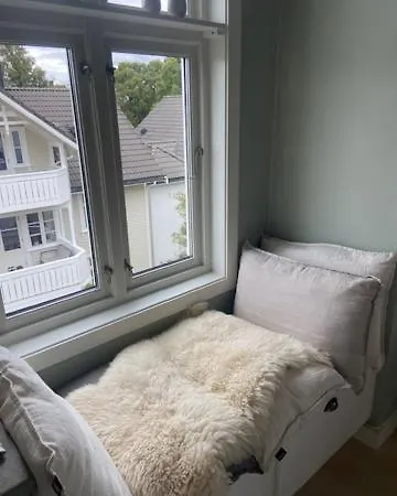 Sentrumsnaer Til Utleie Under Ons