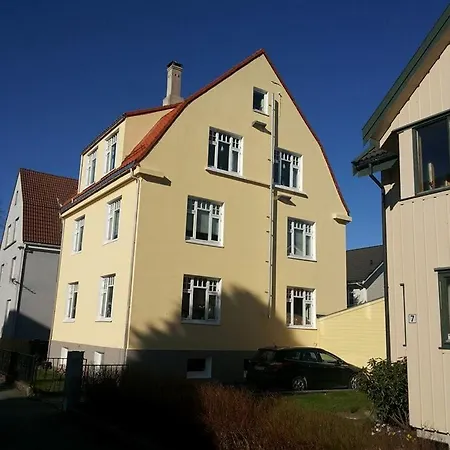 Sentrumsnaer Til Utleie Under Ons *